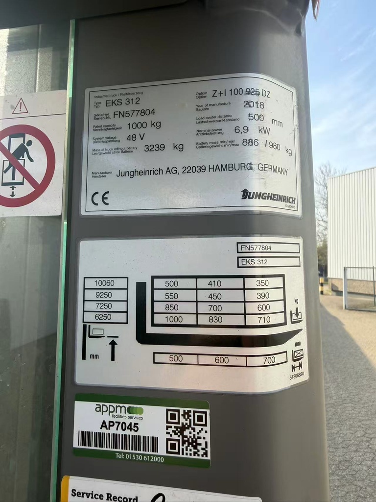 d6fb3932c80ecf7e6142e0d70749a4d.jpg